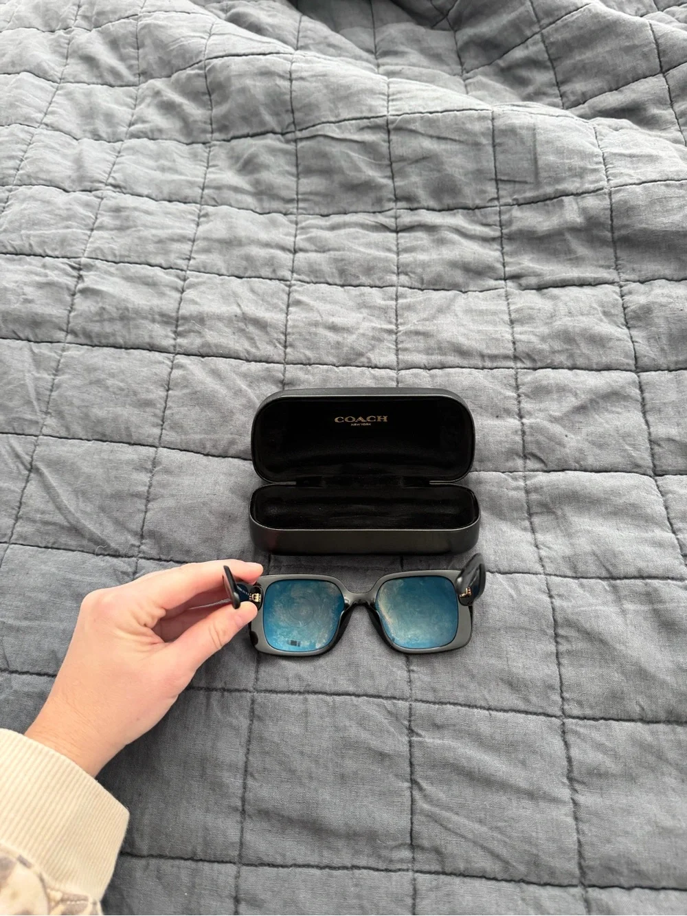 COACH Women's Oversized Square Sunglasses - black